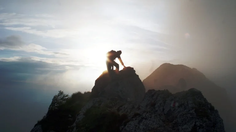 hayallerinin peşinden koşmaya devam